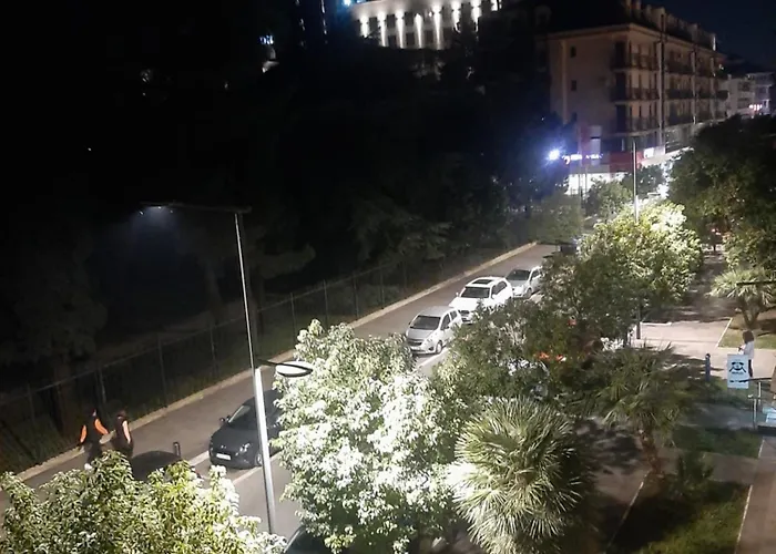 Séjour chez l'habitant Stylish Charm Downtown Podgorica